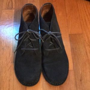 Blue suede lace up boots by Naturalizer